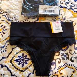 New with tags 4 pack secret treasures thongs.